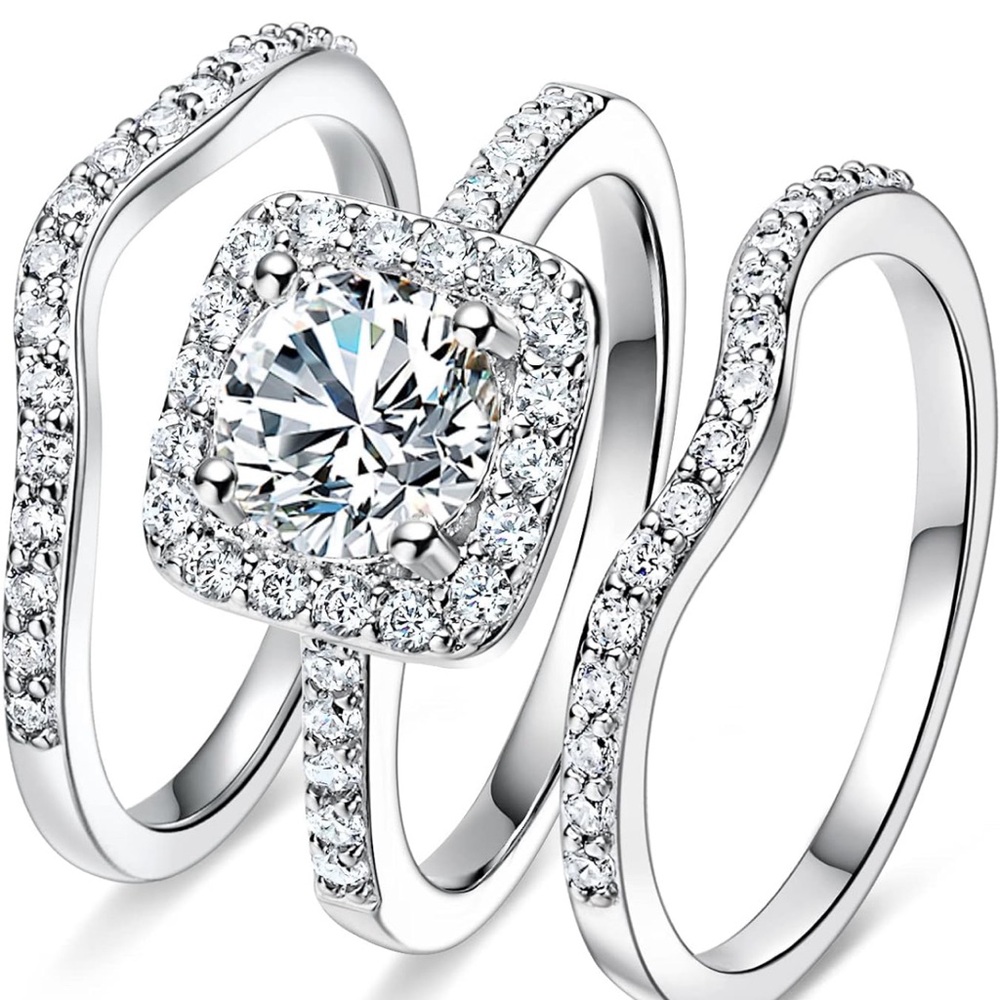 Ring size 7
Material Gemstone
Metal type Rhodium-plated-brass
Gem Cubic Zirconia